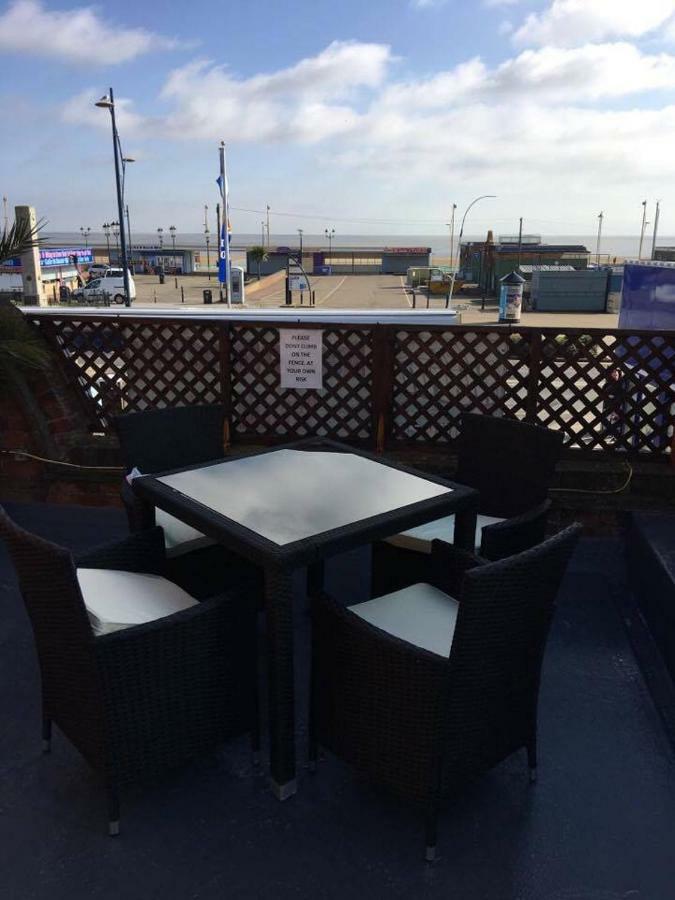 The Marine Pub Hotel Грейт-Ярмут Экстерьер фото